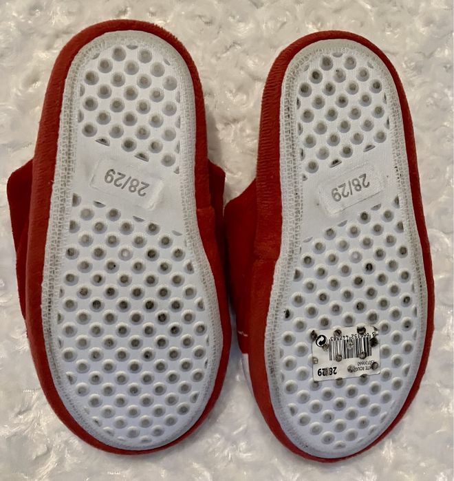 Kapcie wsuwane 28/29