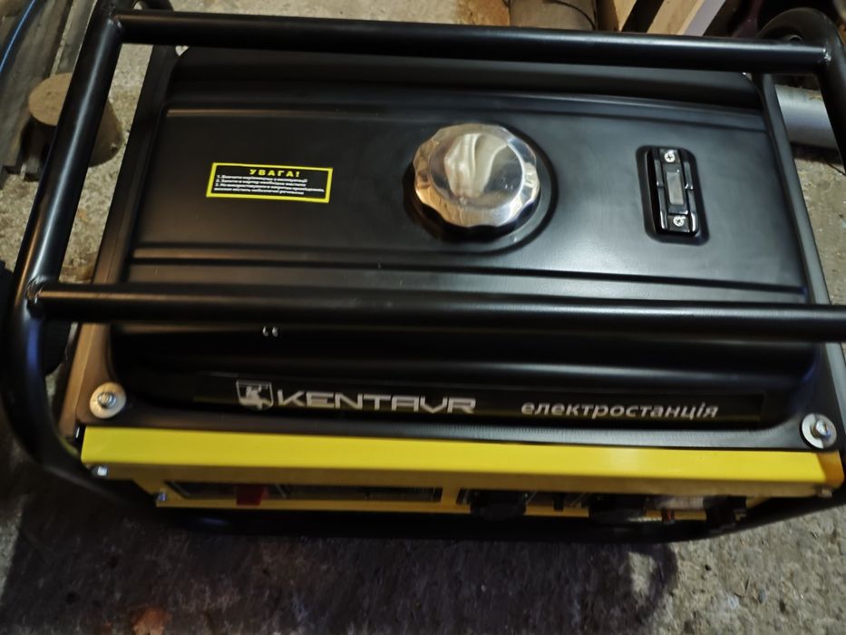 Бензо-газо генератор Кентавр КБГ-283а