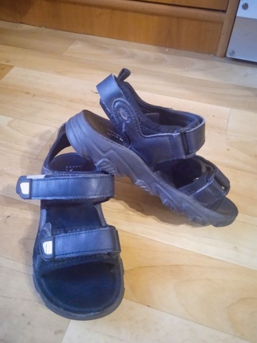 Босоніжки, 30 розмір