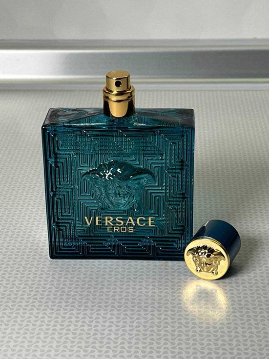 Парфуми Versace Eros