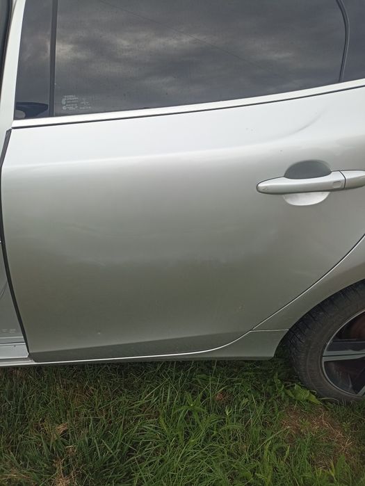 Sprzedam Volvo V40 D4
