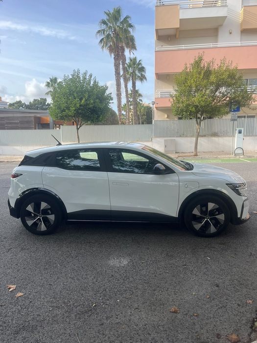 Renault Megane E-Tech EV40