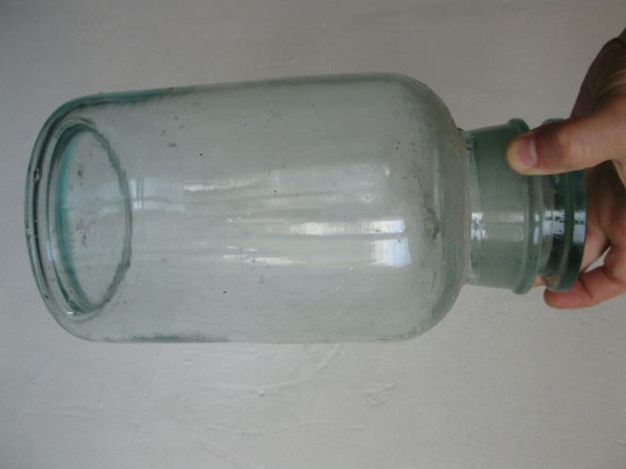 Банка стеклянная со стеклянной крышкой 2 л