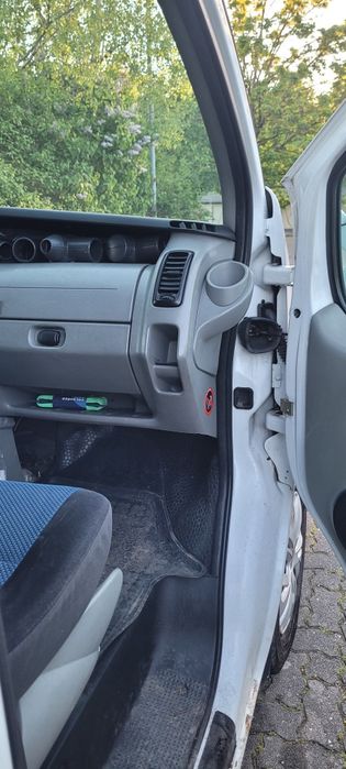 Opel Vivaro Довга база+ кондиціонер