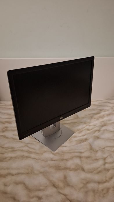 Monitor HP EliteDisplay E202 de 20" (IPS / HDMI / DisplayPort / Suporte Ergonómico)