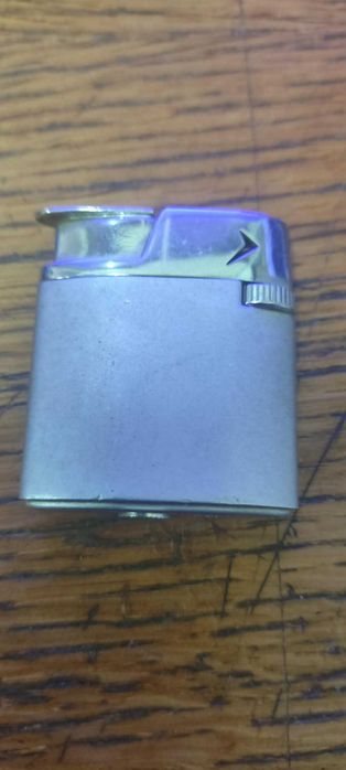 Isqueiro Vintage Ronson Milady Lighters