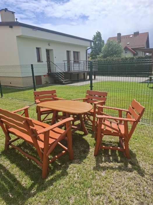 Zestaw ogrodowy z  drewna