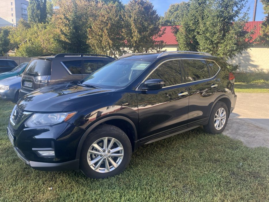 Продам Nissan Rogue