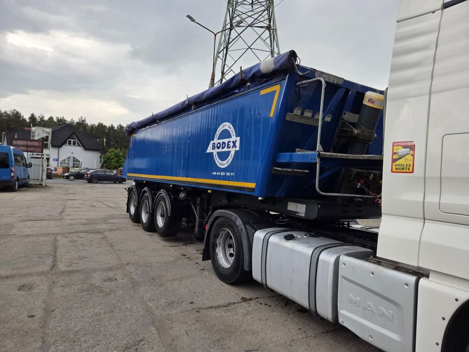 Bodex KIS3B  BODEX 27M3, alu, osie bpw bęben