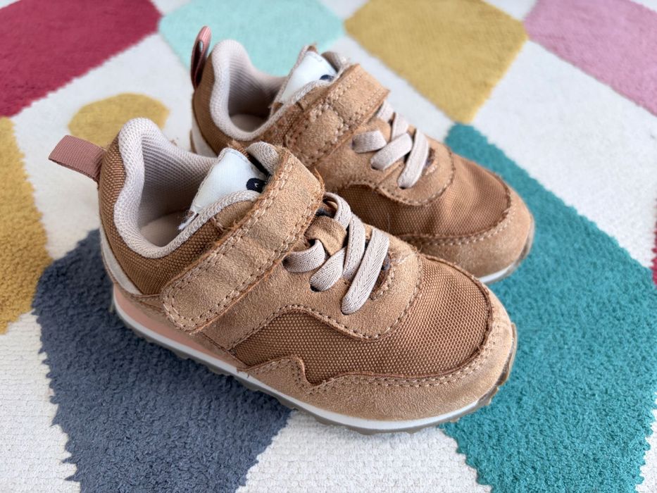 Buty sportowe sneakersy  H&M- r.21