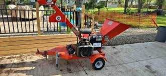 Rębak- rozdrabniacz gałeźi-wynajem, usluga