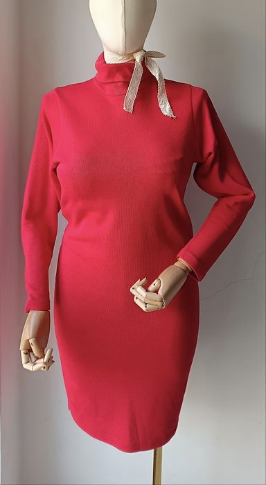 Weekenderd sukienka golf biust 48x2 L czerwona 50% cotton