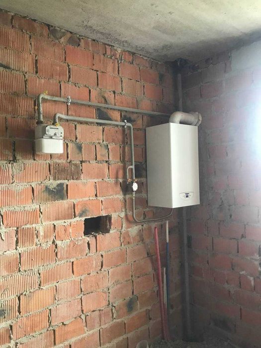 Продажа 2 кімнатної квартири в новому, цегляному,  зданному в експлуатацію ЖК Едельвейс.Працюємо з сертифікатами.