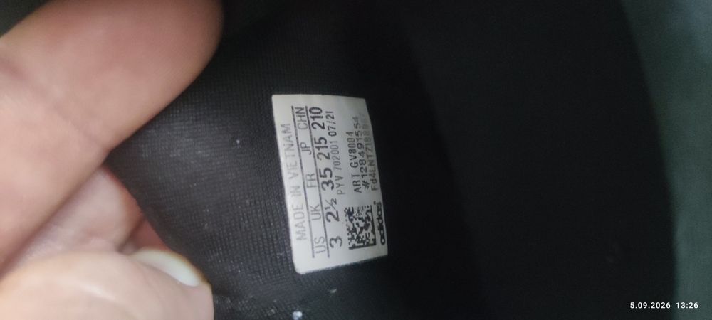 Adidas buty chłopięce