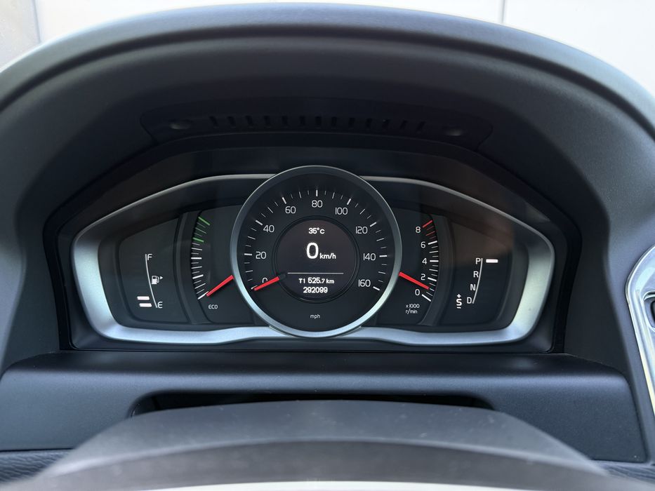 Volvo XC60 2016 VIN YV440MDJ0H2074558 фото оголошення 22 з 23