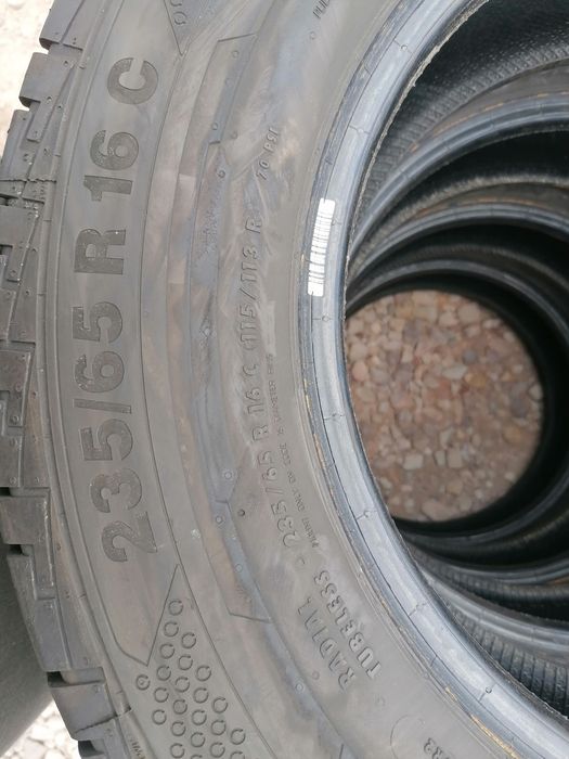 235/65/16 C Continental 2025/24