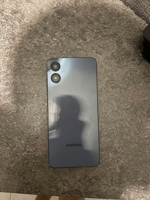 Samsung a06 bom estado