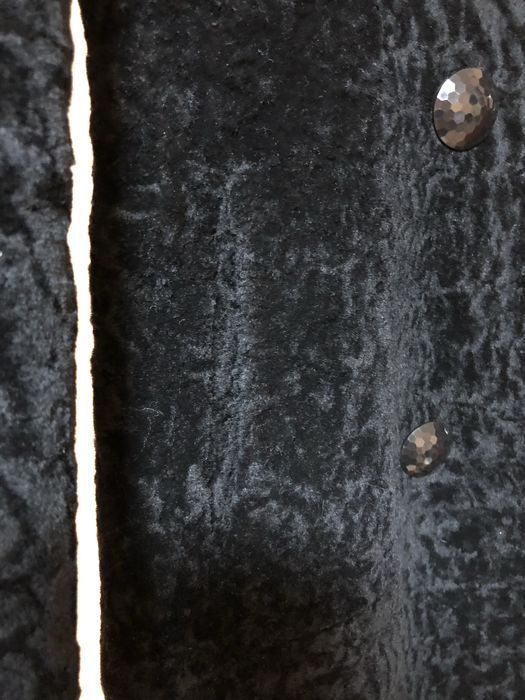 Продам шубу з овчини