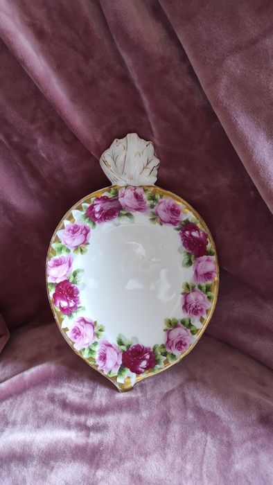 Rosenthal. Przepiękna paterka porcelana z różanym wzorem