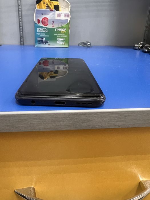 Телефон hiaomi  redmi 9/32 ГБ