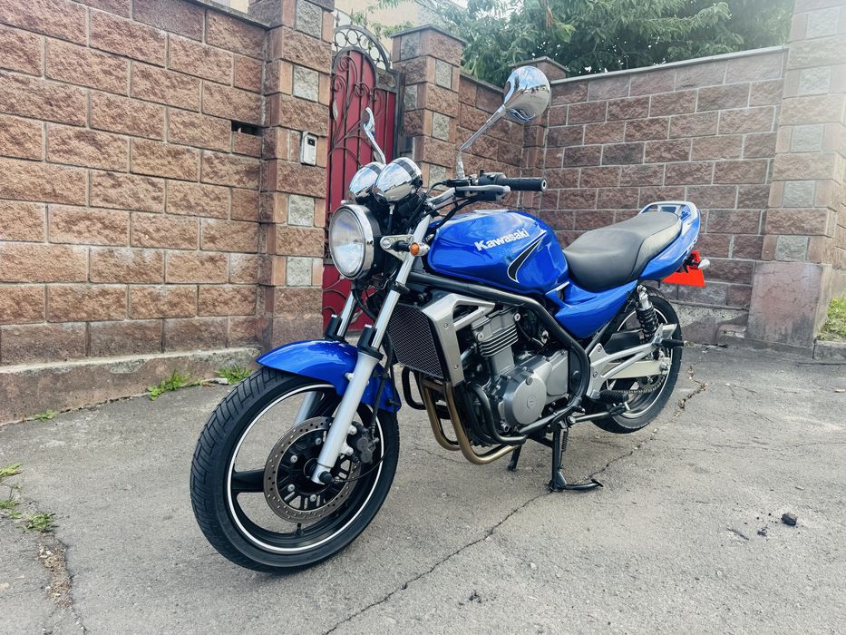 Продам свіжопривезений з Німечинни Кawasaki er-5 2005p
