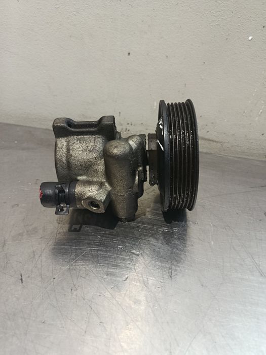 Bomba de direção VOLKSWAGEN Polo (86C, 80)