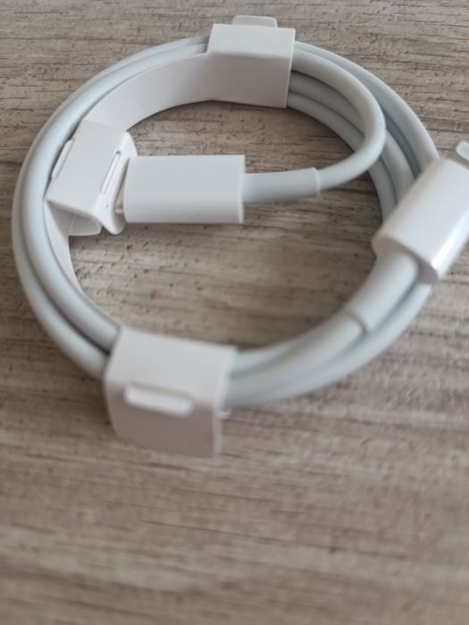 Продам usb кабель Apple