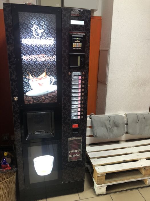 Открылся НОВЫЙ ХОСТЕЛ ПОДУШКА в центре киева метро Политех инс,Шулявка