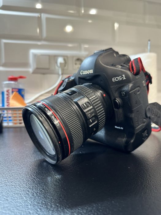 Canon EOS-1 D Mark lV