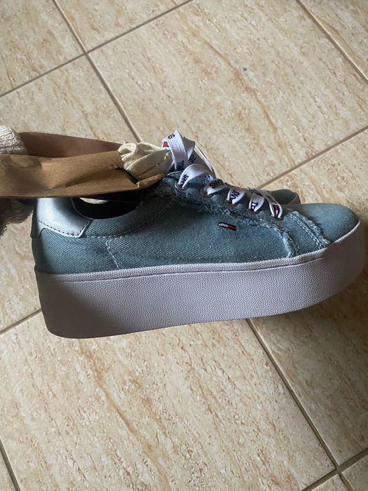 Sneakersy Tommy Hilfiger r.38 nowe