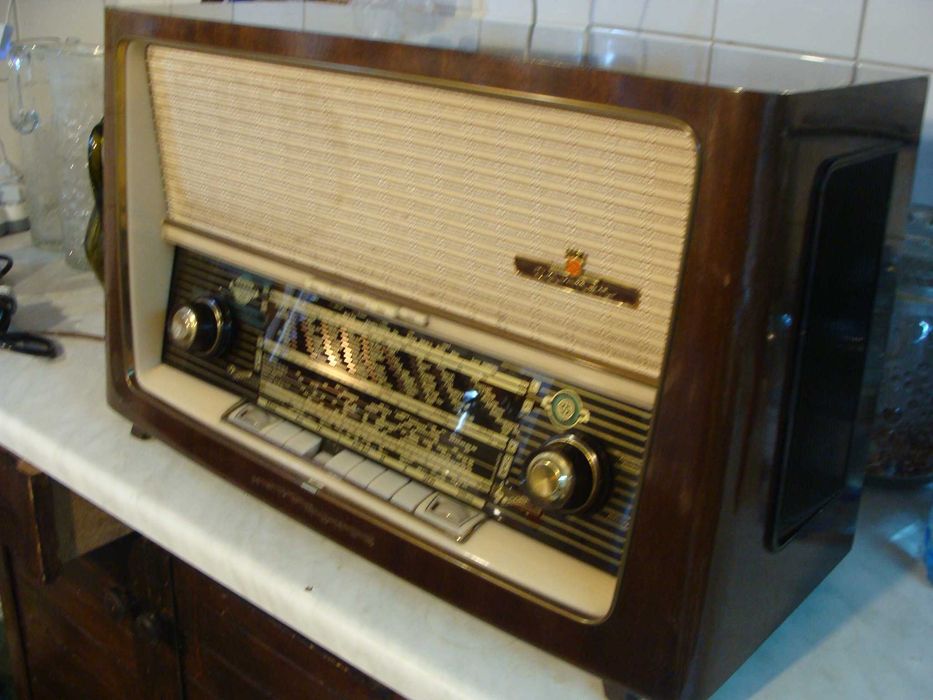 Radio lampowe Nordmende  Karmen