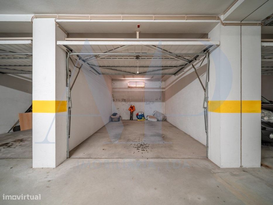 Apartamento T1 com Terraço em Fermentões
