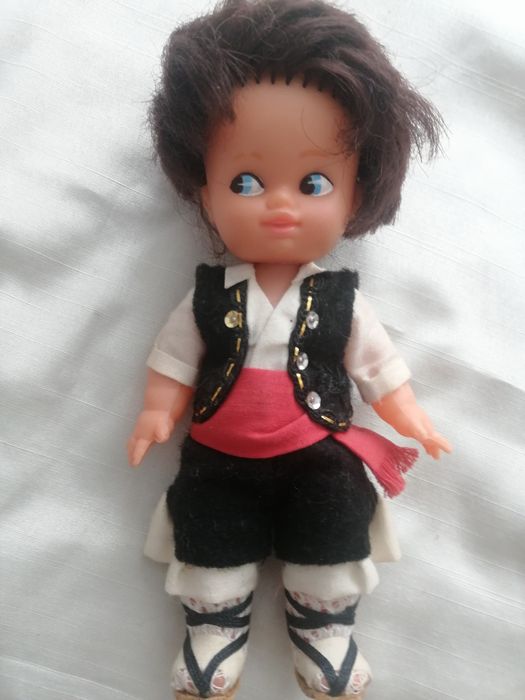 Ляльки цікаві, приємні