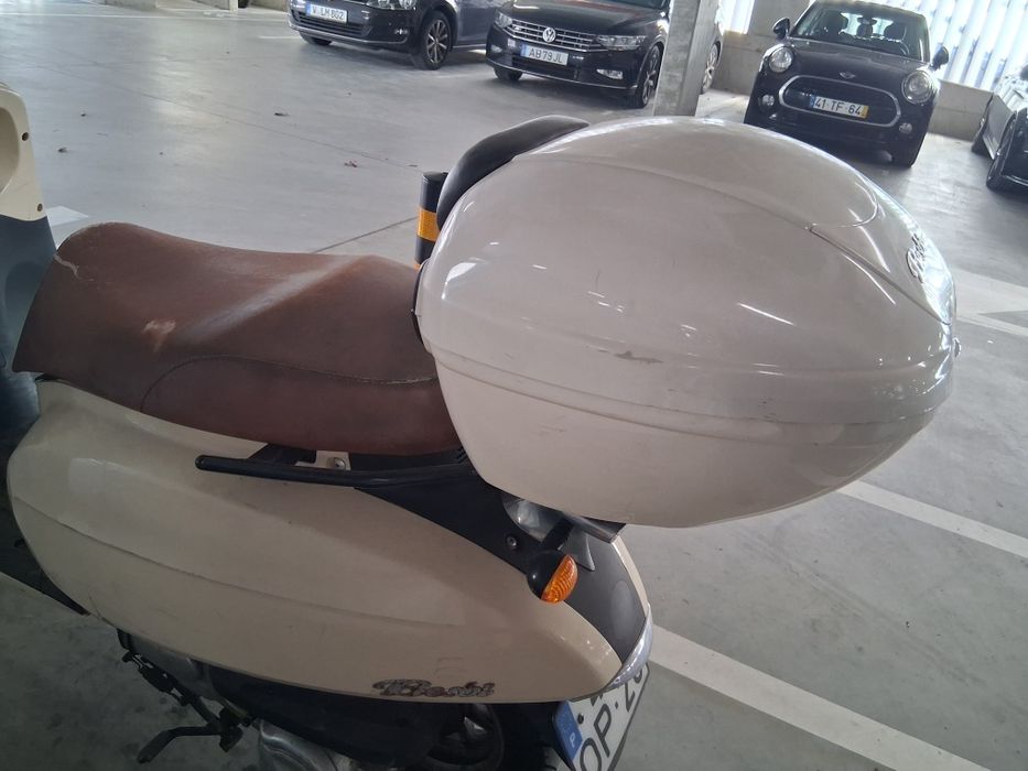 Scooter Daelim 125cc Besbi 2007