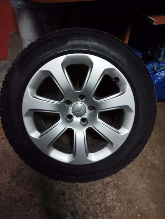 Felgi Audi OE z oponami zimowymi Pirelli