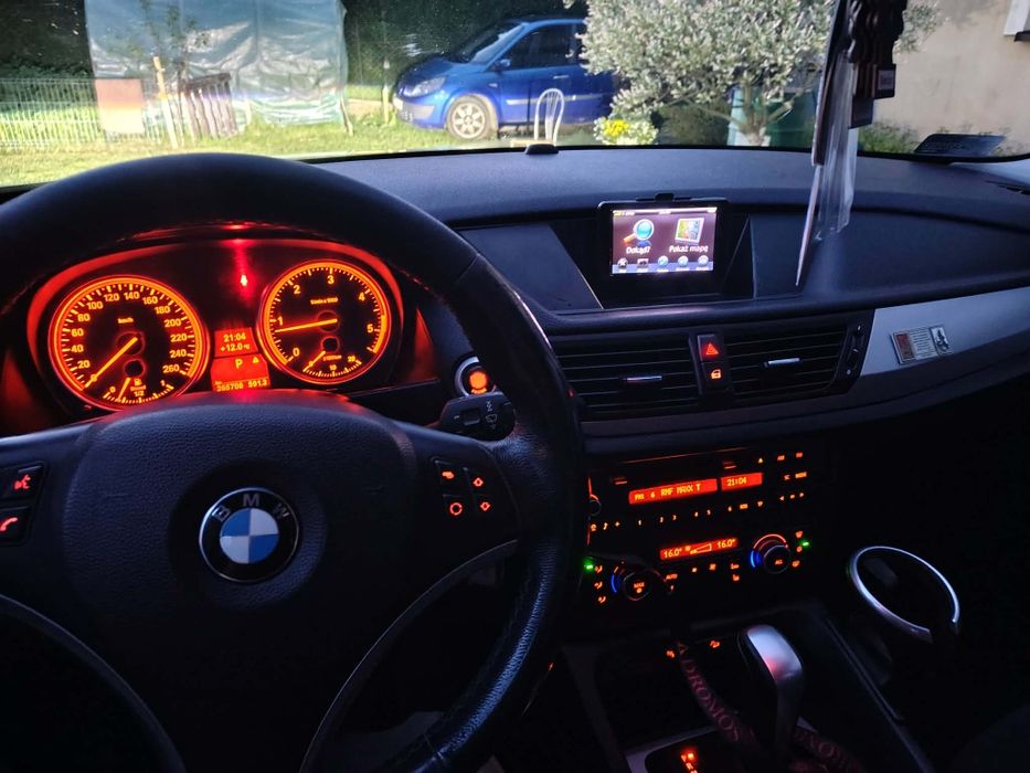 Sprzedam bmw x1 xdrive 2.0 143km
