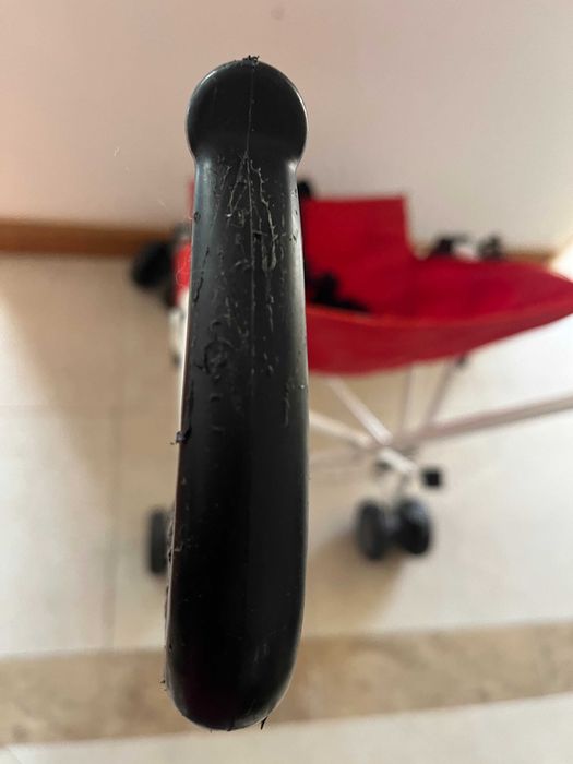 Comptine - Carrinho Bengala Vermelho