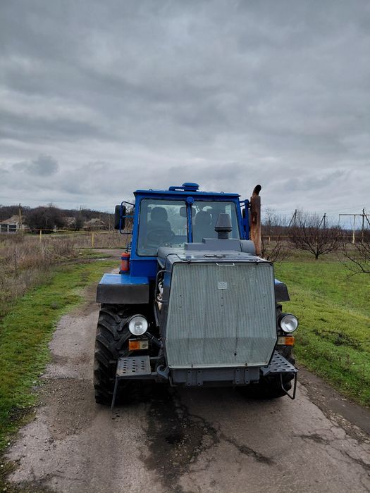 Трактор хтз т-150