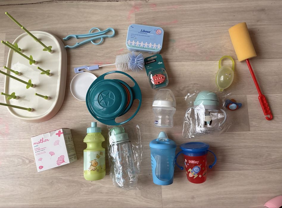 Copos, tigelas, chuchas Artigos de bebé e crianca