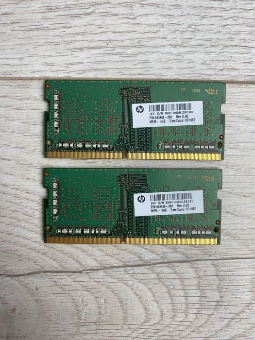 Оперативна пам'ять Samsung DDR4 8 GB 2x4 GB SODIMM 2666 MHz