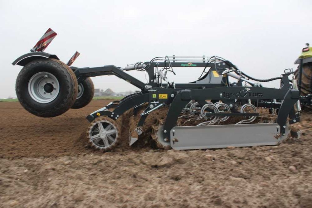 Kompaktowy Agregat Uprawowy UPH Agro-Tom