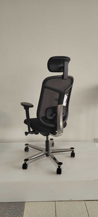 Fotel biurowy, ergonomiczny, regulowany, krzesło do biura, biurka GRID | WYPRZEDAŻ EKSPOZYCJI