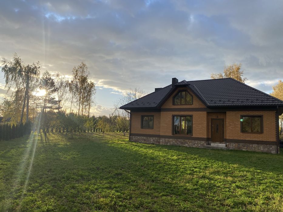 Продам будинок в с. Жидичин