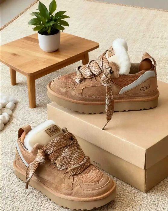 UGG Lowmel Chestnut r.38