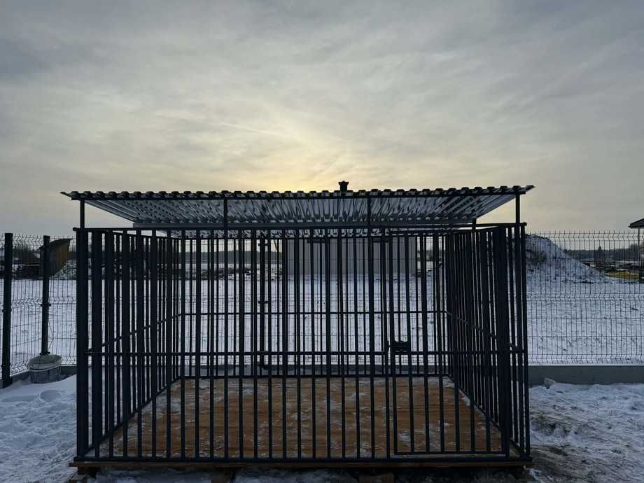 Kojec dla psa - solidny l producent.