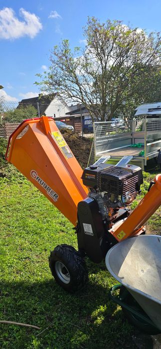 Wynajem rębak spalinowy