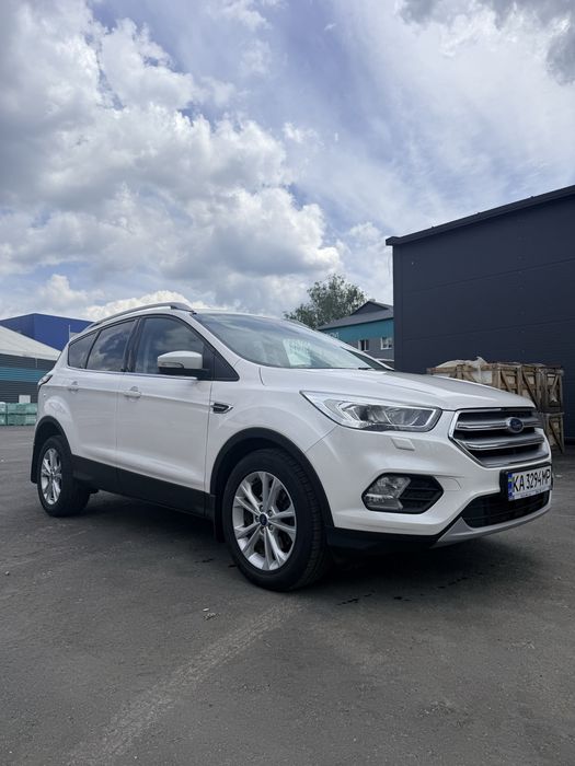Ford Kuga 2019 VIN WF0AXXWPMAKJ46087 фото оголошення 2 з 9