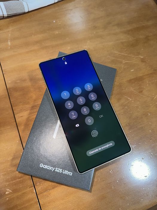 Samsung Galaxy S25 Ultra