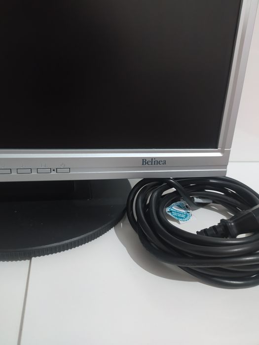 Монитор Belinea 1930 S1