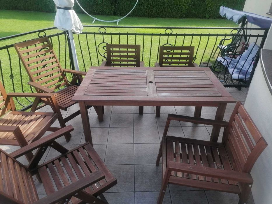 Sprzedam krzesła ogrodowe i leżaki